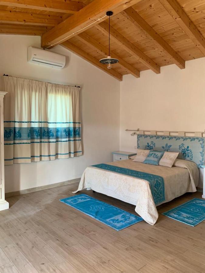 Tenute Venafiorita Loiri Porto San Paolo ภายนอก รูปภาพ